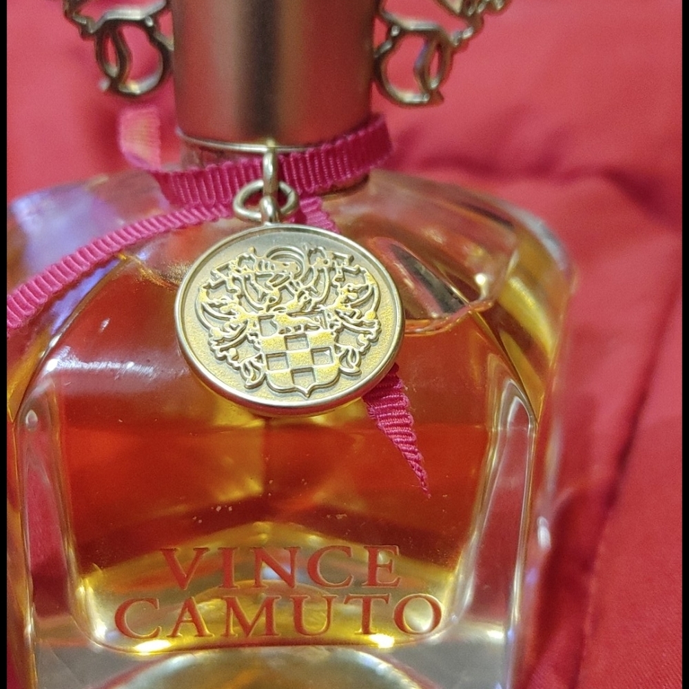Vince Camuto Parfum - Picture 2 of 4